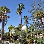San Valentin & Terraflor Park プラヤ・デル・イングレス