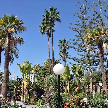 San Valentin & Terraflor Park פלאייה דל אינגלז